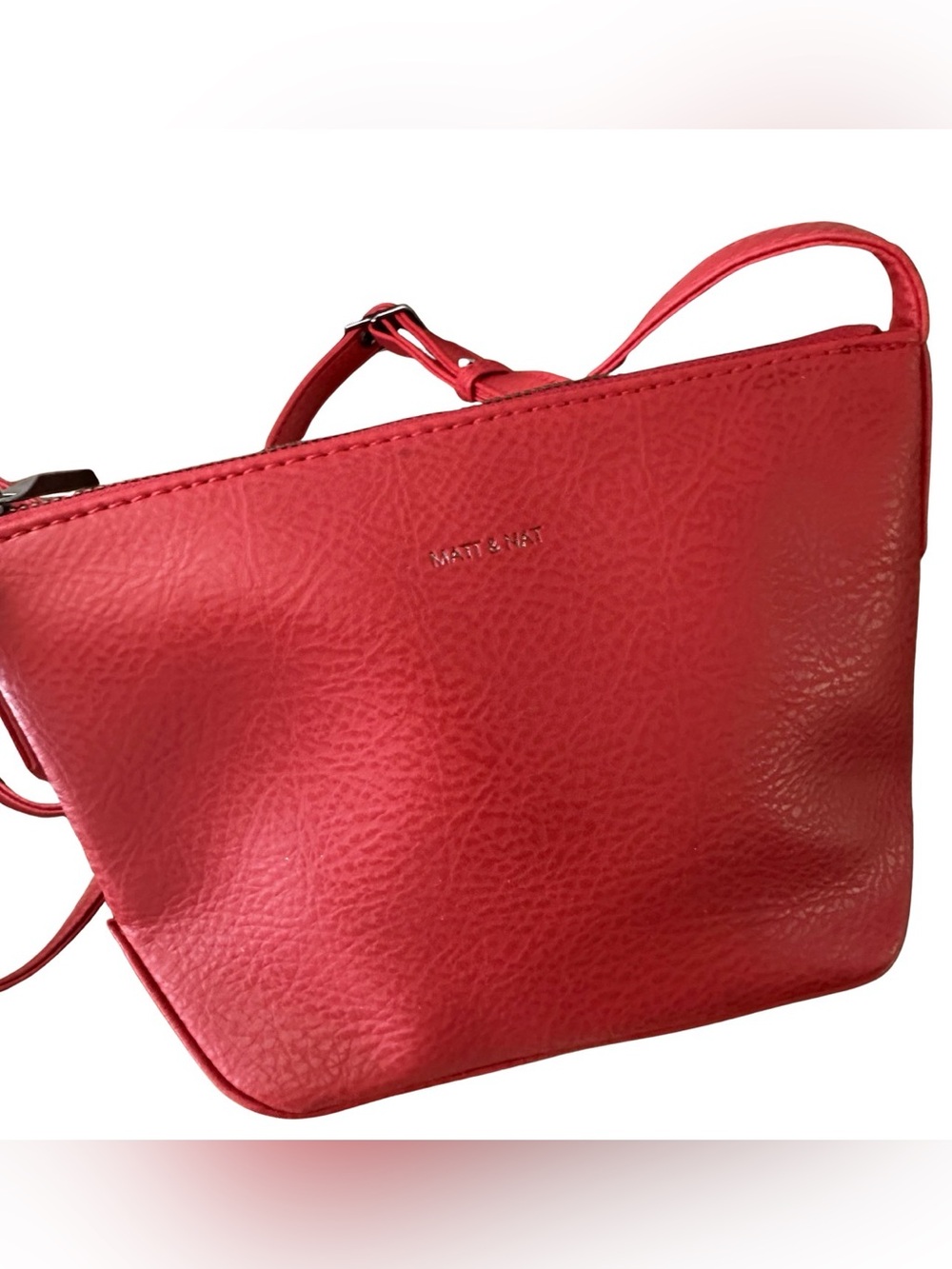 Matt & Nat Red Crossbody Purity Purse Vegan